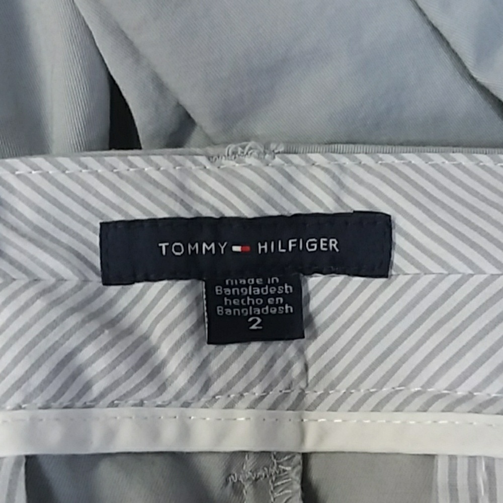 Tommy Hilfiger Womens Khaki, Chino Shorts - Picture 2 of 3